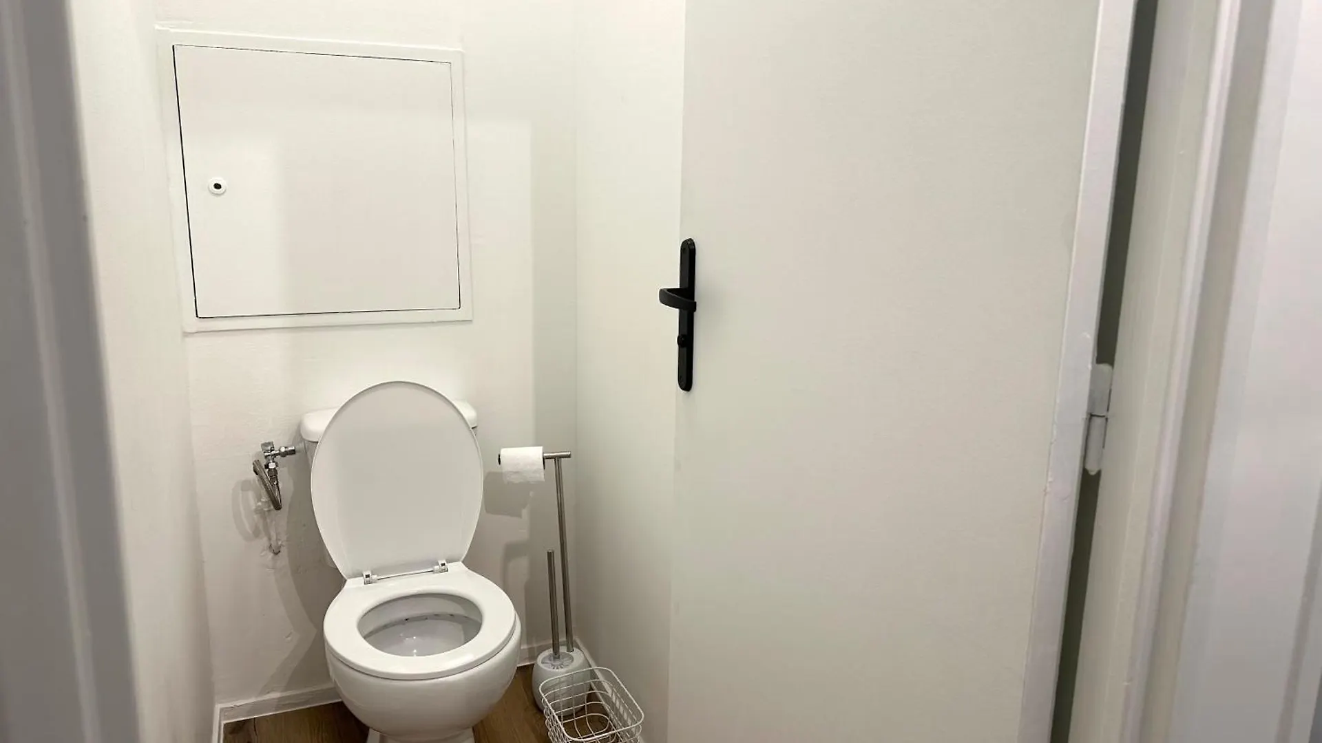 Le Gambetta Paris Apartment