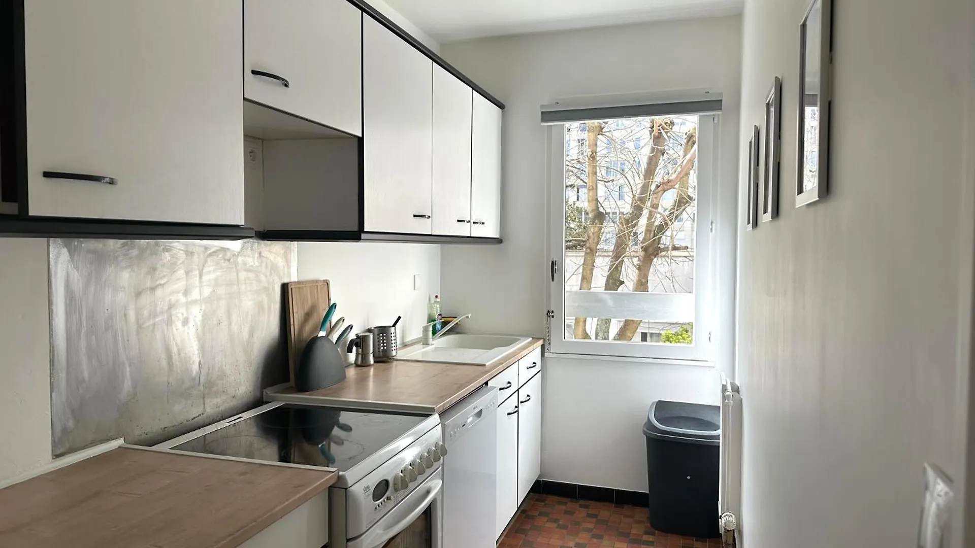 Le Gambetta Paris Apartment 0*,  France