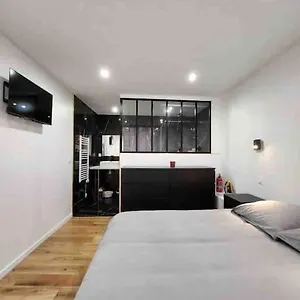Superbe A 8 Minutes De La Nation. Appartement